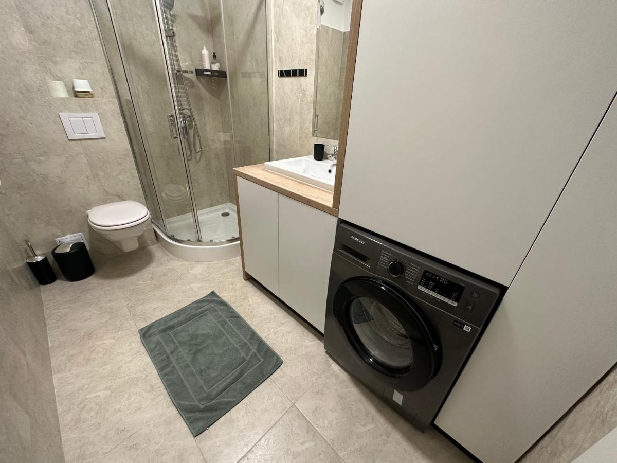 Daybreak Mood / A Fancy Place Apartment Iasi Bagian luar foto
