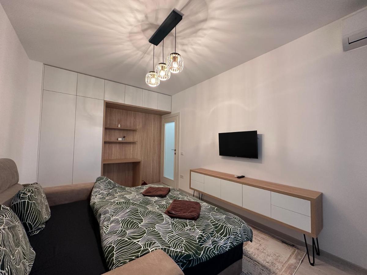 Daybreak Mood / A Fancy Place Apartment Iasi Bagian luar foto