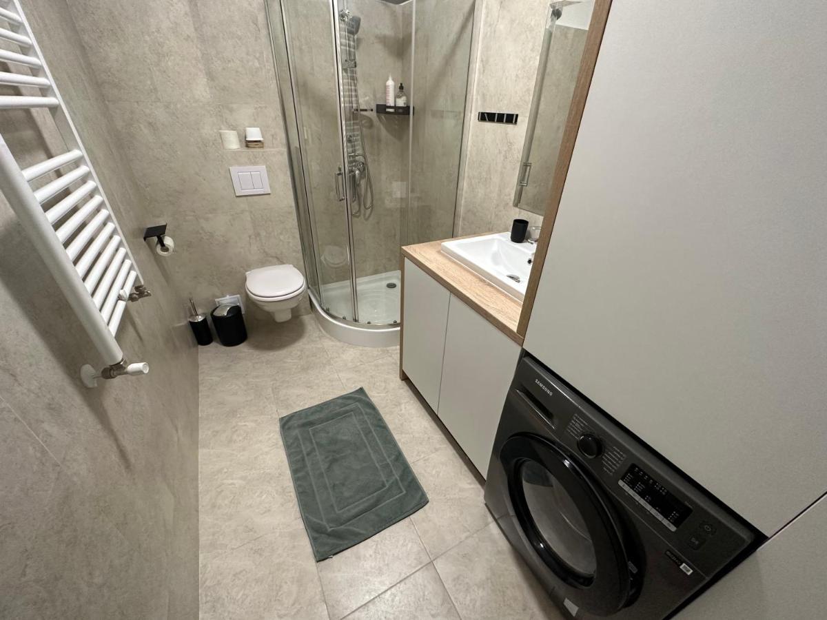Daybreak Mood / A Fancy Place Apartment Iasi Bagian luar foto